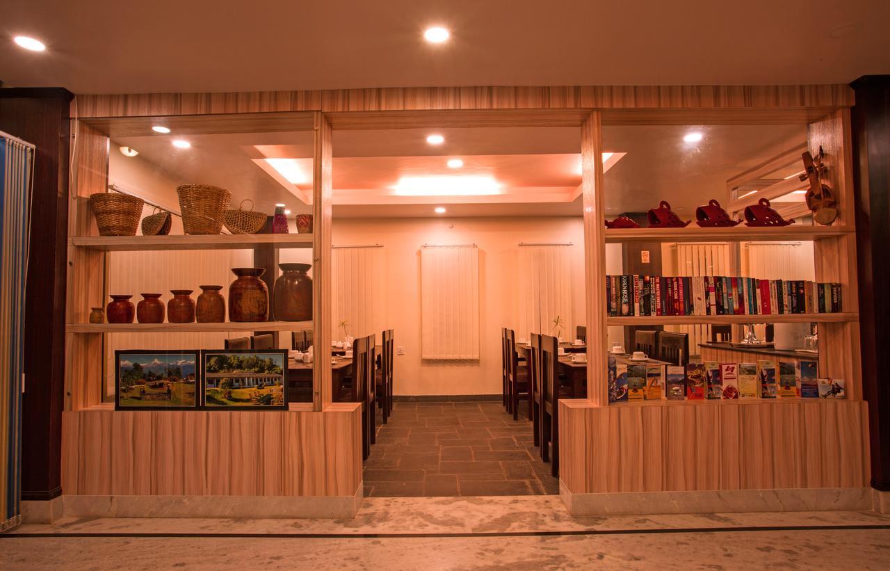 Hotel Spring Pokhara Exterior foto
